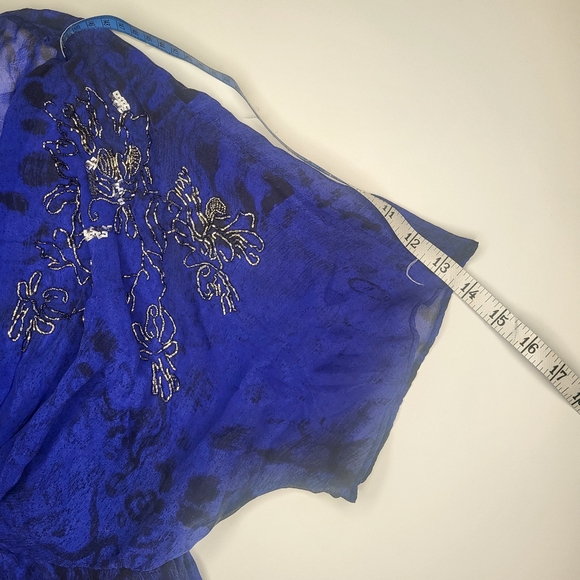Cache | 100% silk sheer embroidered blouse - Picture 8 of 10
